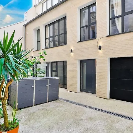 شقة Charme Parisien 6 Personnes, 2 Chambres, 19eme باريس
